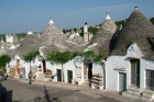 vlet: Alberobello