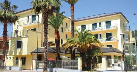 Hotel MIRIAM *** - Pietra Ligure - LIGURIA